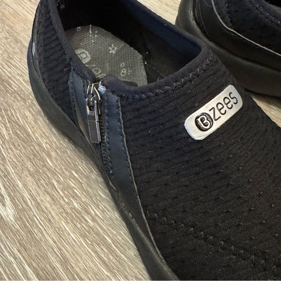 Bzees Lifetime Slip On Comfort Sneakers Shoes Black Breathable Lightweight Sz 8 - Picture 6 of 8